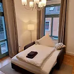 Schick Uebernachten Im Historischen Viertel Apartamento *