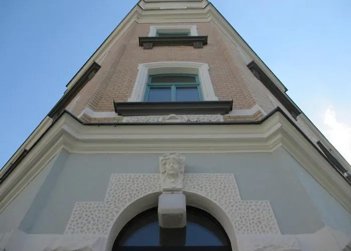 Schick übernachten Im Historischen Viertel Apartment *